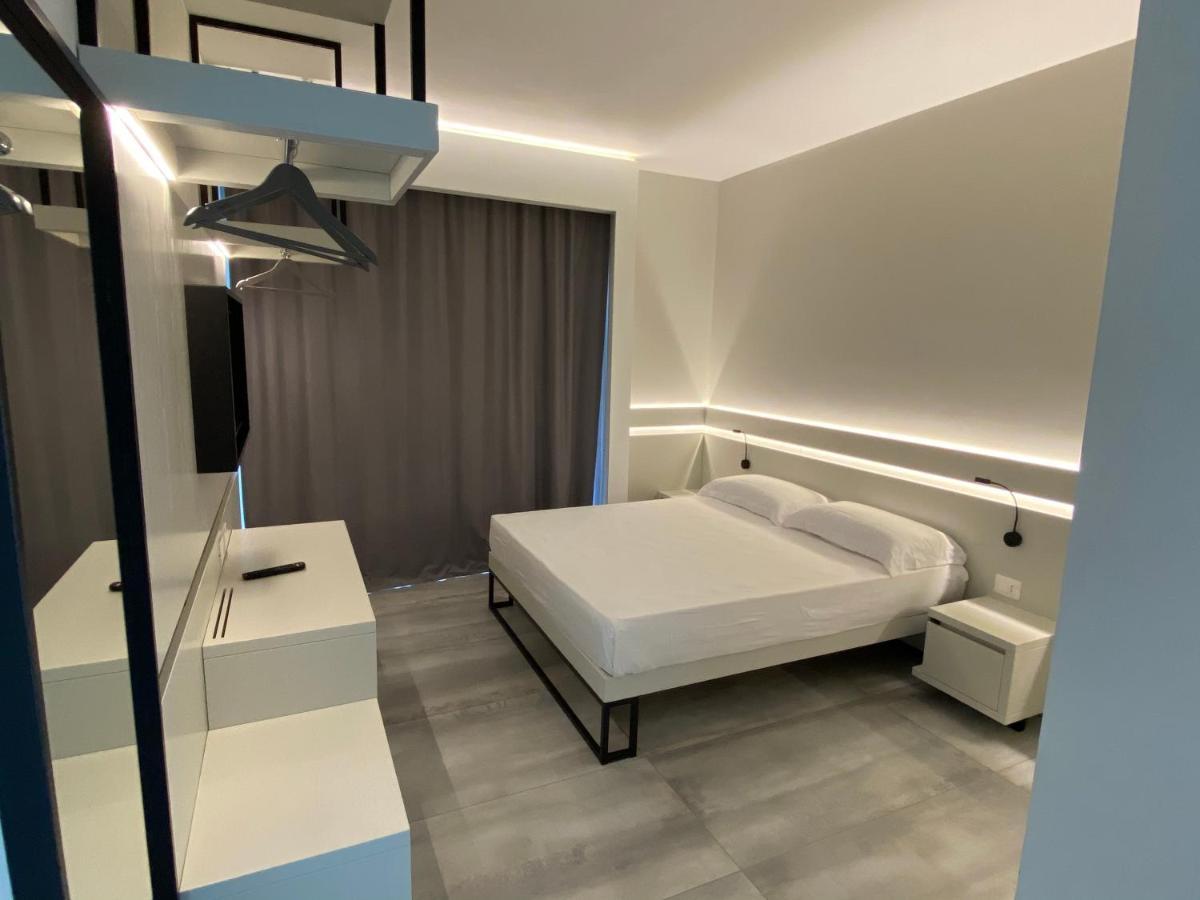 Aether Suites Tropea - Free Private Parking Екстер'єр фото